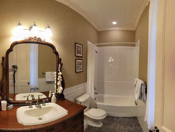 Islamorada Oceanfront Estate with Stunning Views & Pool